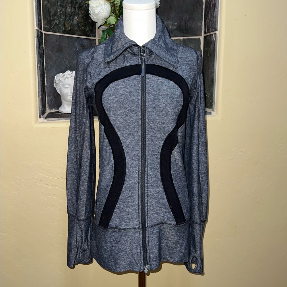 Lululemon 🍋 In Stride Jacket Size 4